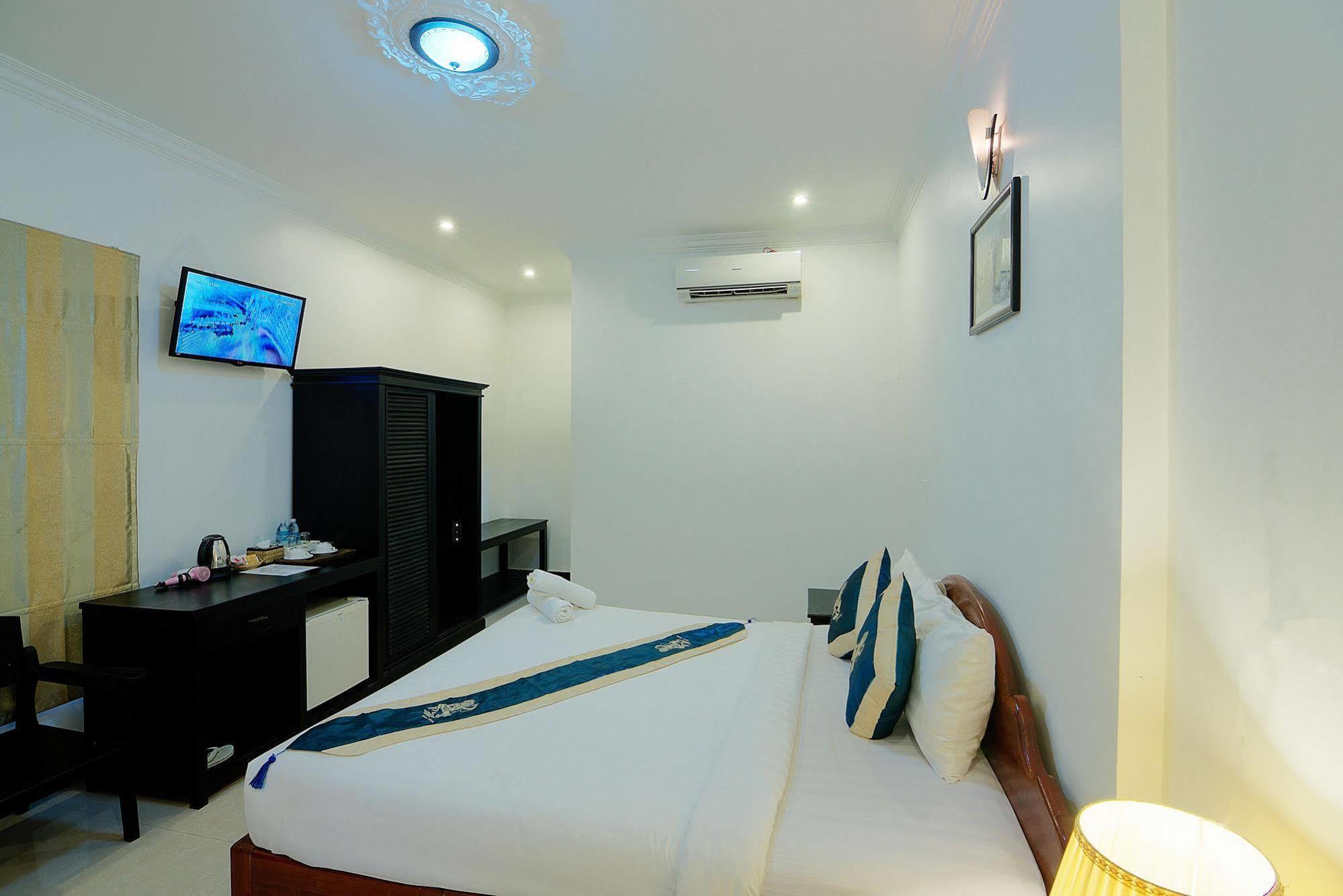Mango Rain Boutique Hotel Siem Reap Exterior photo