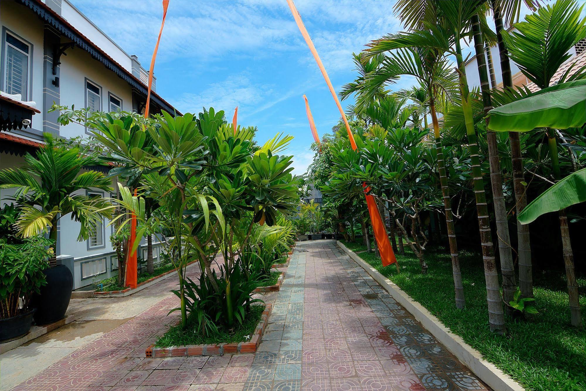 Mango Rain Boutique Hotel Siem Reap Exterior photo